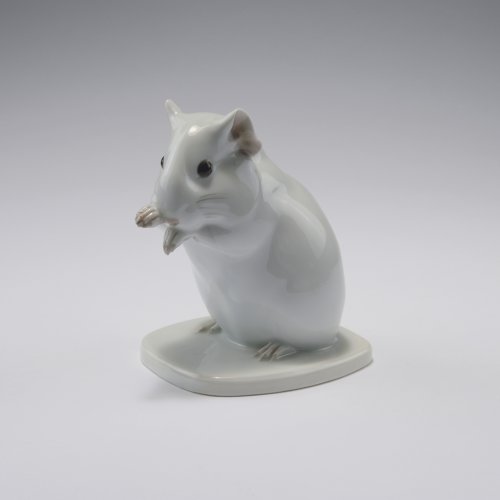 Sitzender Hamster, um 1910