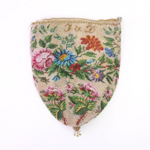 Pouch with a flower motif, c. 1900
