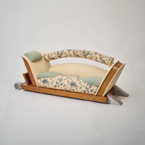 Chaiselongue, 1983 (design)