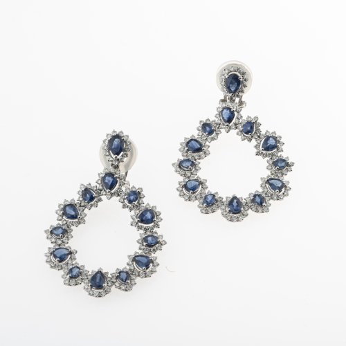 Cocktail earrings in jewel style set with blue sapphires and diamonds