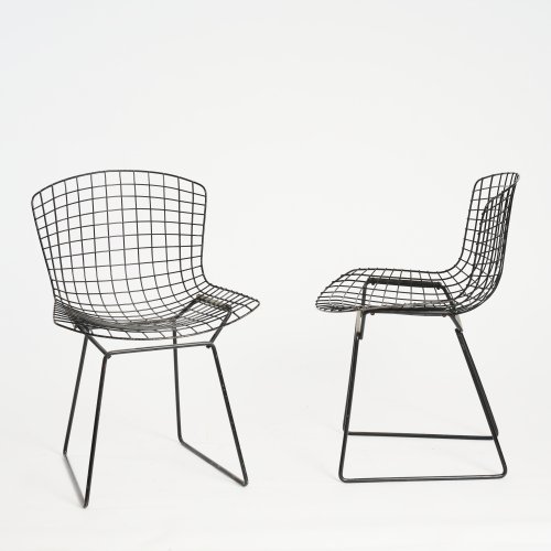 Two chairs '420', 1952