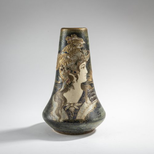 Vase mit Frauenprofil nach rechts, um 1906